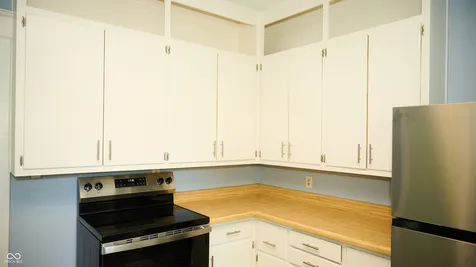 4042 Otterbein Avenue Indianapolis IN 46227