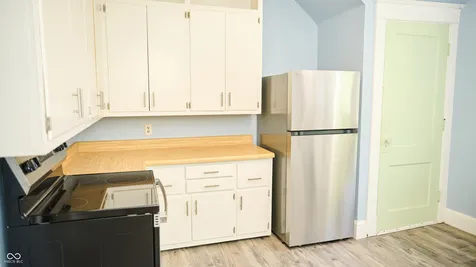 4042 Otterbein Avenue Indianapolis IN 46227