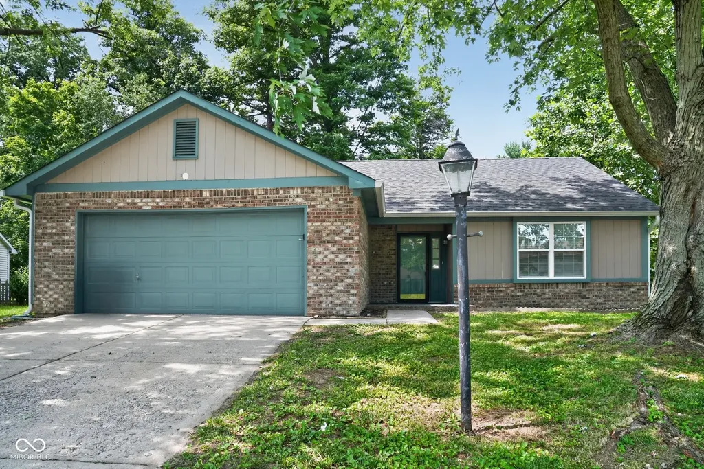 11326 Cherry Lake Way Indianapolis IN 46235