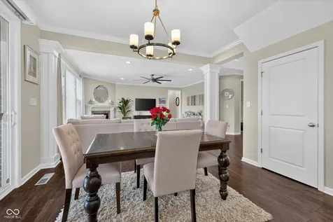 11137 Glen Avon Way Zionsville IN 46077