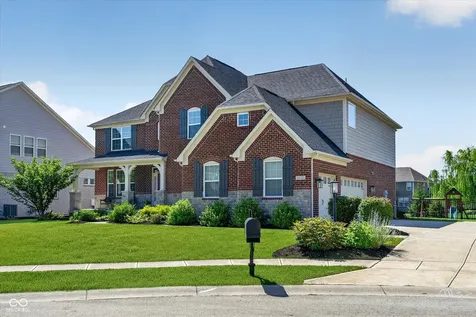 11137 Glen Avon Way Zionsville IN 46077