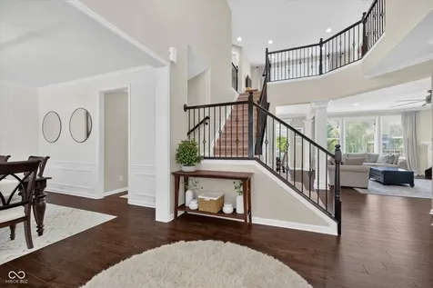 11137 Glen Avon Way Zionsville IN 46077