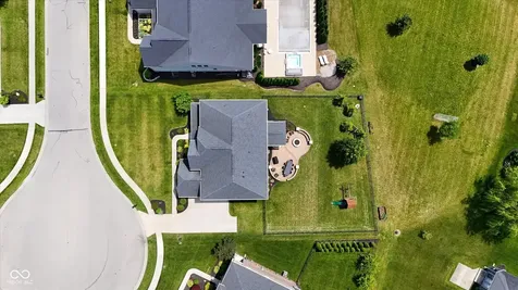 11137 Glen Avon Way Zionsville IN 46077
