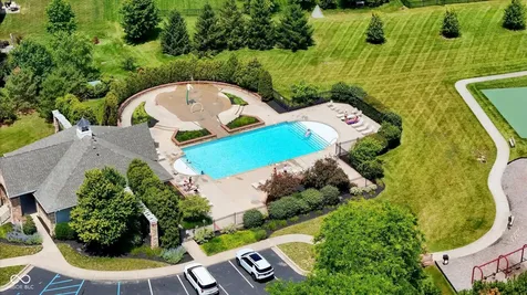 11137 Glen Avon Way Zionsville IN 46077