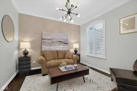 11137 Glen Avon Way Zionsville IN 46077