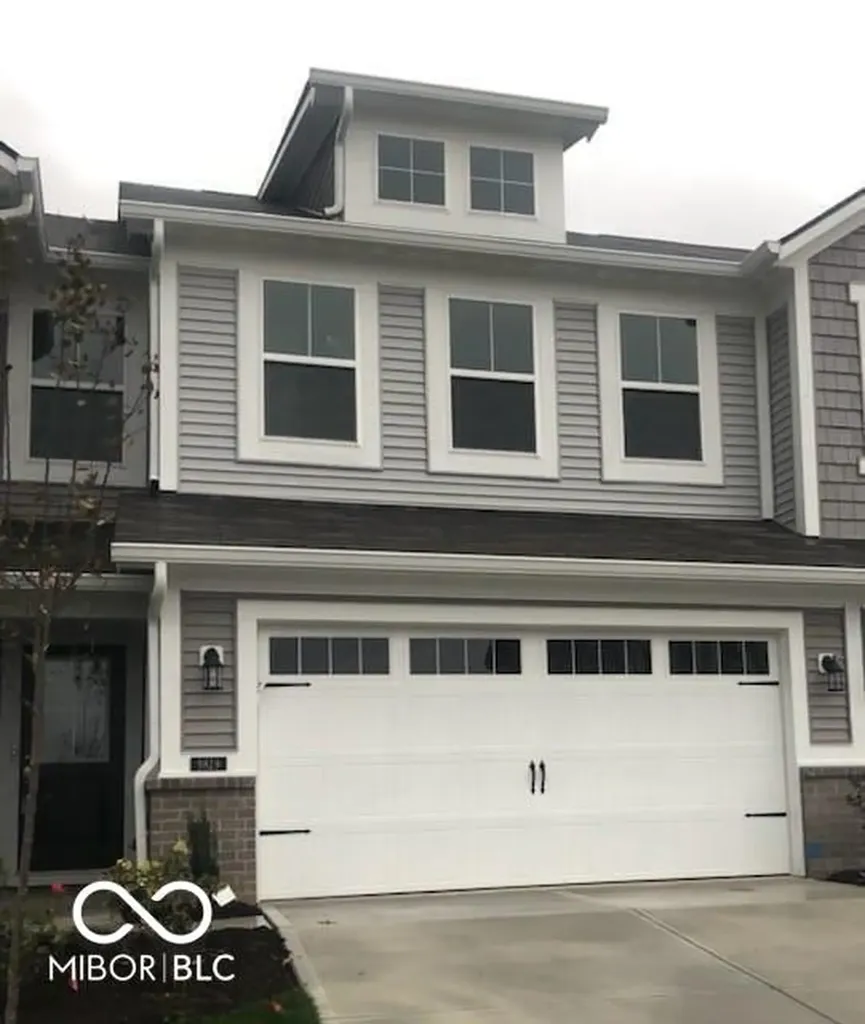 9829 Kenwood Street Avon IN 46123