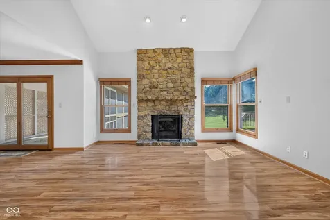 2325 Frisco Place Indianapolis IN 46240