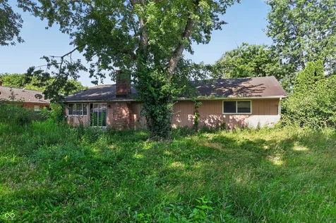 1745 Orchid Court Indianapolis IN 46219