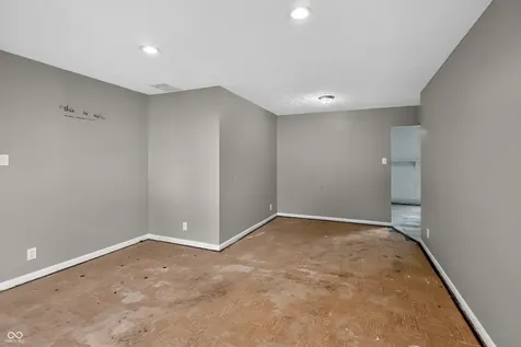 1745 Orchid Court Indianapolis IN 46219