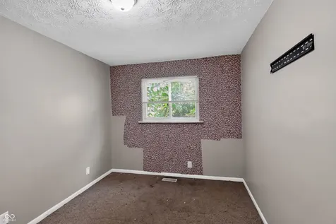 1745 Orchid Court Indianapolis IN 46219