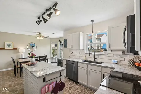 12608 Braddock Lane Noblesville IN 46060