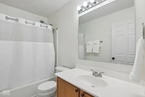 12608 Braddock Lane Noblesville IN 46060
