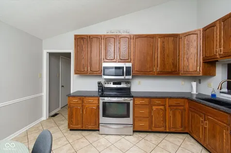 7514 Iron Horse Lane Indianapolis IN 46256