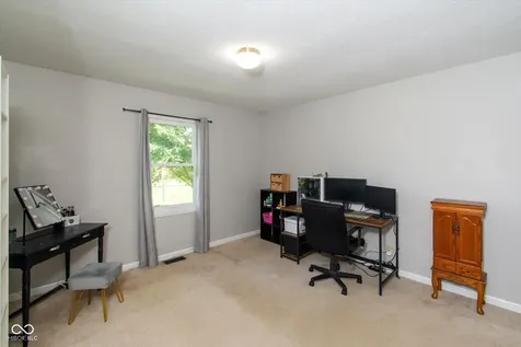 7514 Iron Horse Lane Indianapolis IN 46256