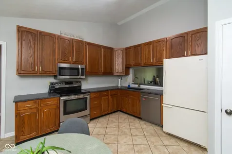 7514 Iron Horse Lane Indianapolis IN 46256
