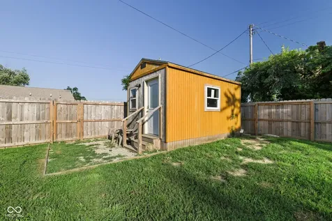 995 E Gray Street Martinsville IN 46151