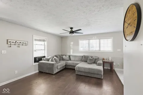 995 E Gray Street Martinsville IN 46151