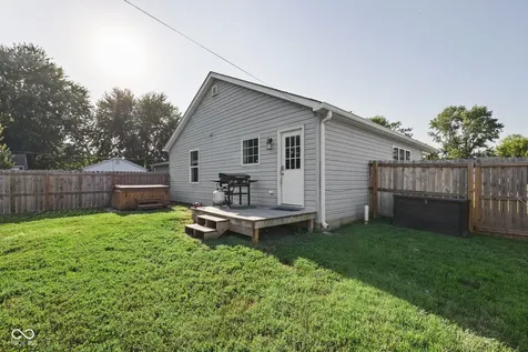 995 E Gray Street Martinsville IN 46151