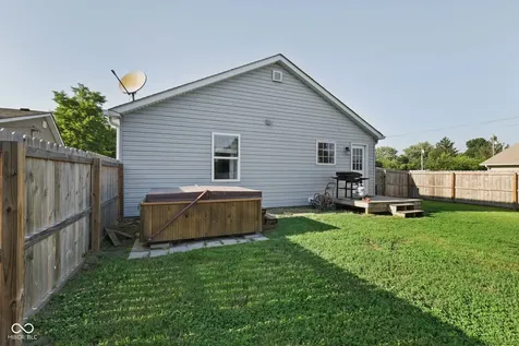 995 E Gray Street Martinsville IN 46151