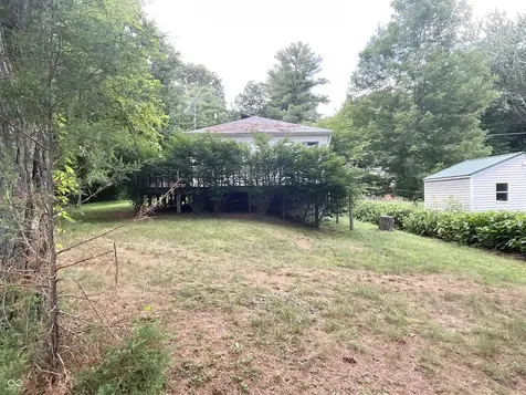 6190 North Drive Poland IN 47868