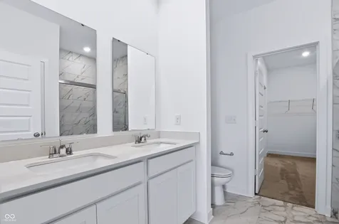 1588 Pine Circle Franklin IN 46131