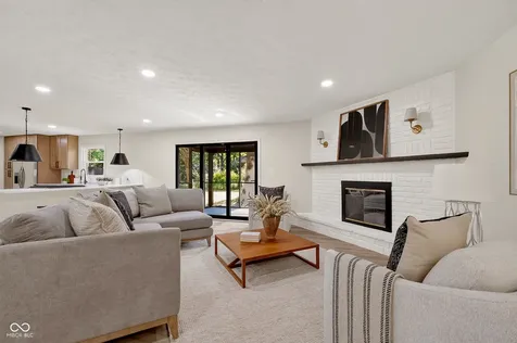 9230 Westfield Indianapolis IN 46240