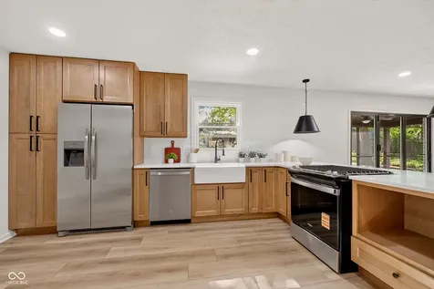 9230 Westfield Indianapolis IN 46240