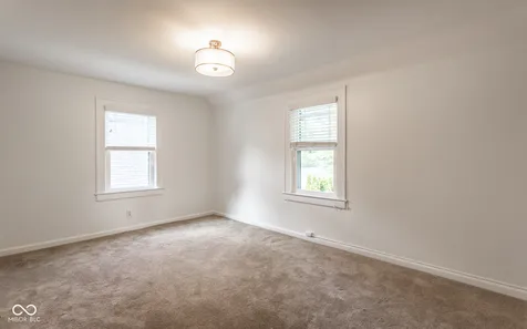 5350 N Kenwood Avenue Indianapolis IN 46208
