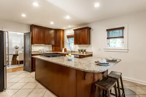 5350 N Kenwood Avenue Indianapolis IN 46208