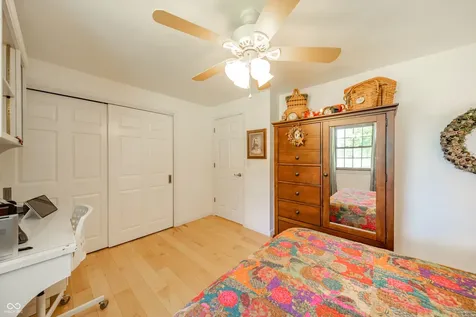 1800 E 650 N Alexandria IN 46001