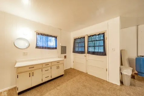 1800 E 650 N Alexandria IN 46001