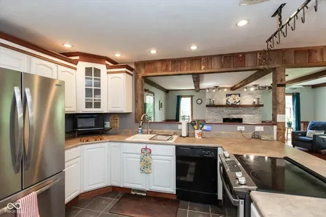 7140 Griffith Road Indianapolis IN 46227