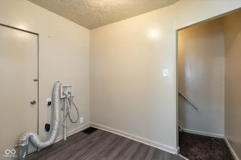 602 S Lyons Avenue Indianapolis IN 46241