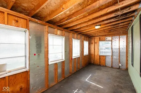 602 S Lyons Avenue Indianapolis IN 46241