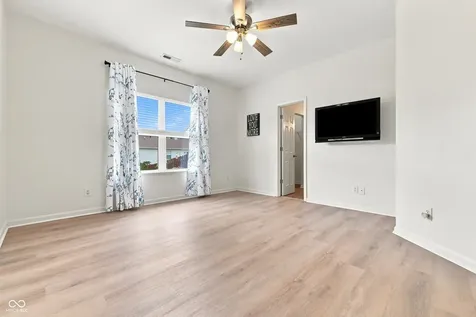 1052 Lichfield Lane Westfield IN 46074
