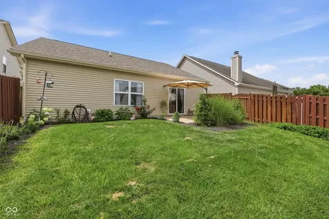 1052 Lichfield Lane Westfield IN 46074