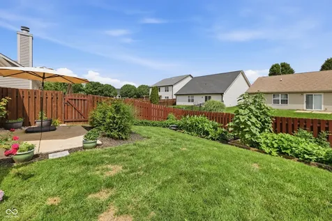 1052 Lichfield Lane Westfield IN 46074