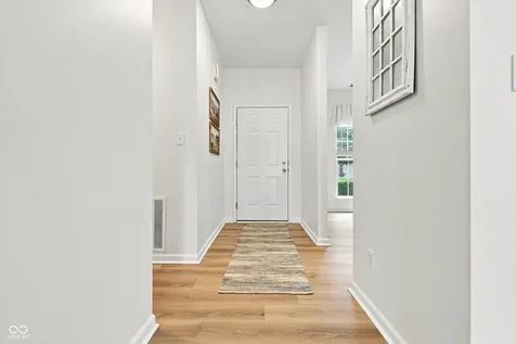 1052 Lichfield Lane Westfield IN 46074