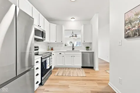 1052 Lichfield Lane Westfield IN 46074