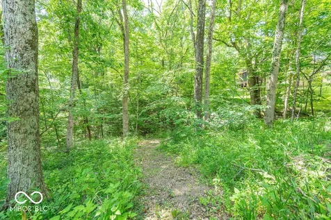 9982 S Saint Andrews Bloomington IN 47401