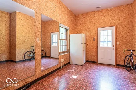 9982 S Saint Andrews Bloomington IN 47401