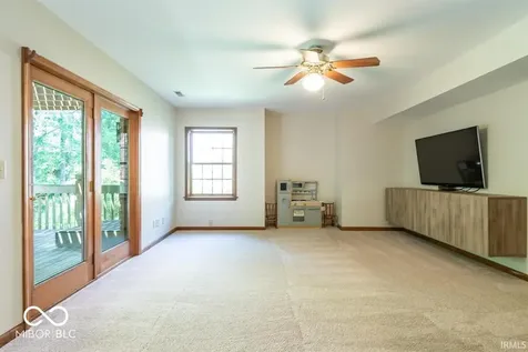 9982 S Saint Andrews Bloomington IN 47401