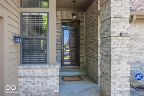 11179 Avery Row Fishers IN 46038