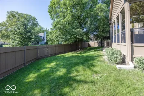 11179 Avery Row Fishers IN 46038