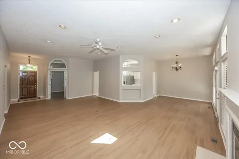 11179 Avery Row Fishers IN 46038
