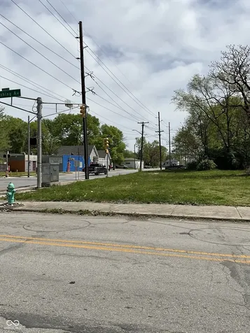2239 W 10th Street Indianapolis IN 46222