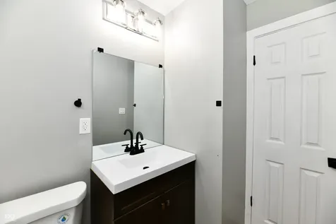 3034 E 35th Street Indianapolis IN 46218