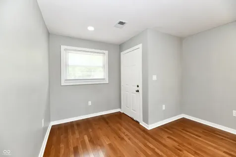 3034 E 35th Street Indianapolis IN 46218
