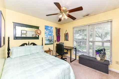 1214 Stonebridge Drive Anderson IN 46013