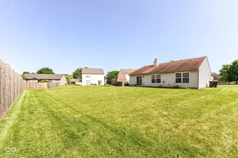 1214 Stonebridge Drive Anderson IN 46013